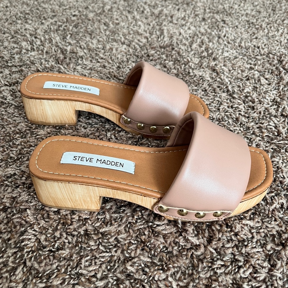 Lightly worn Steve Madden wooden soled sandals